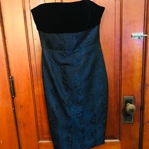 Tight fitting elegant cocktail dress